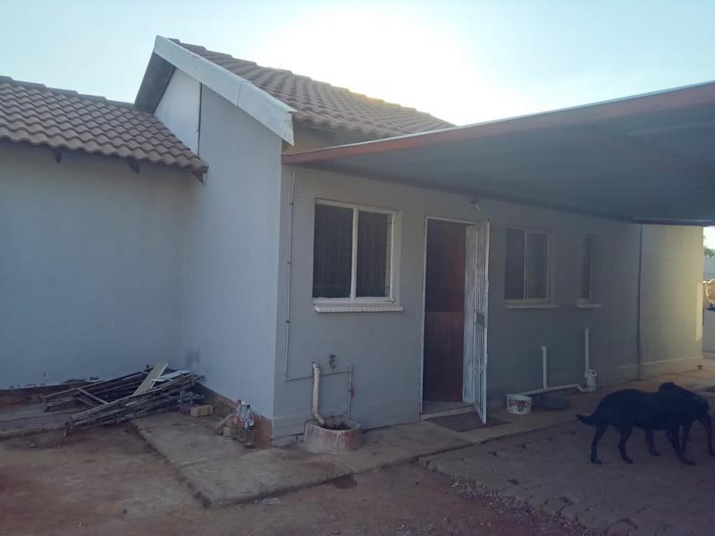 2 Bedroom Property for Sale in Tlhabane West North West